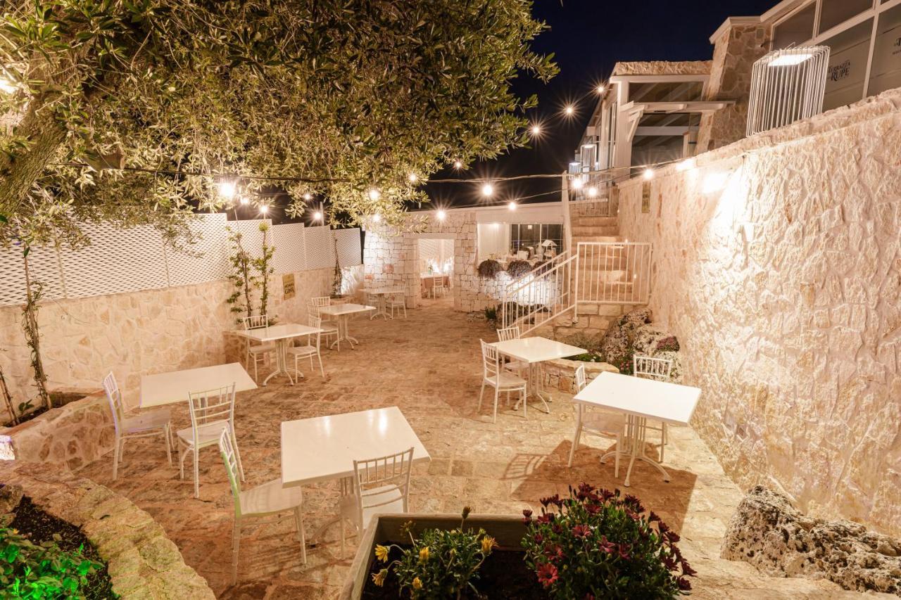 Отель La Terrazza Sulla Rupe Relais Остуни Экстерьер фото