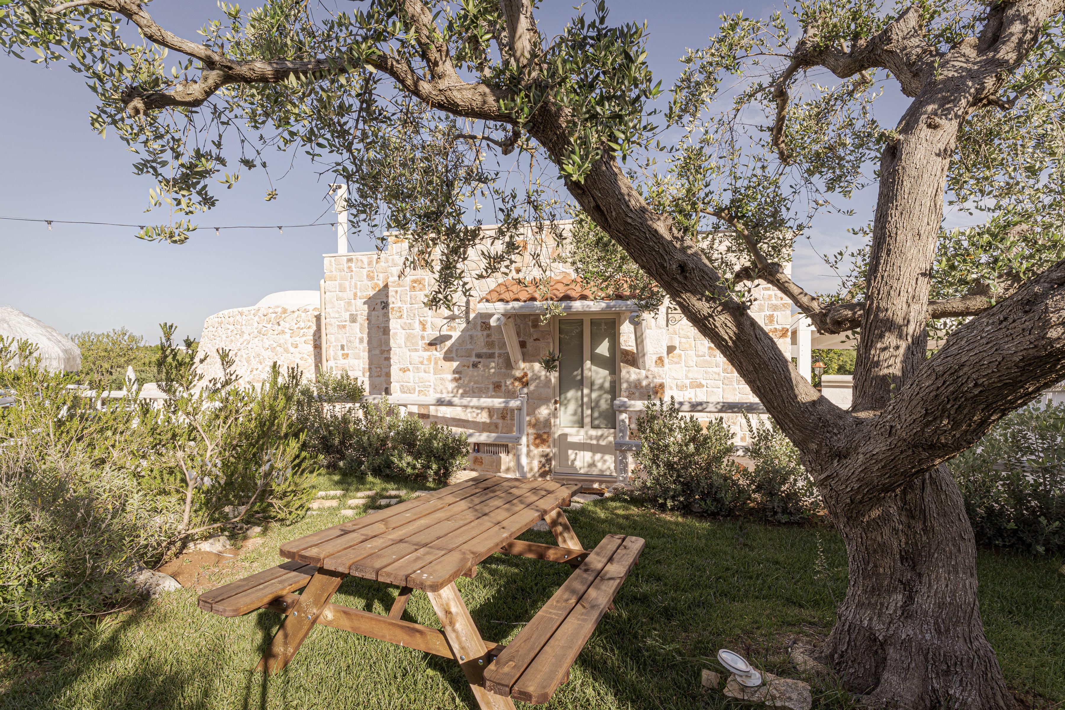 Отель La Terrazza Sulla Rupe Relais Остуни Экстерьер фото