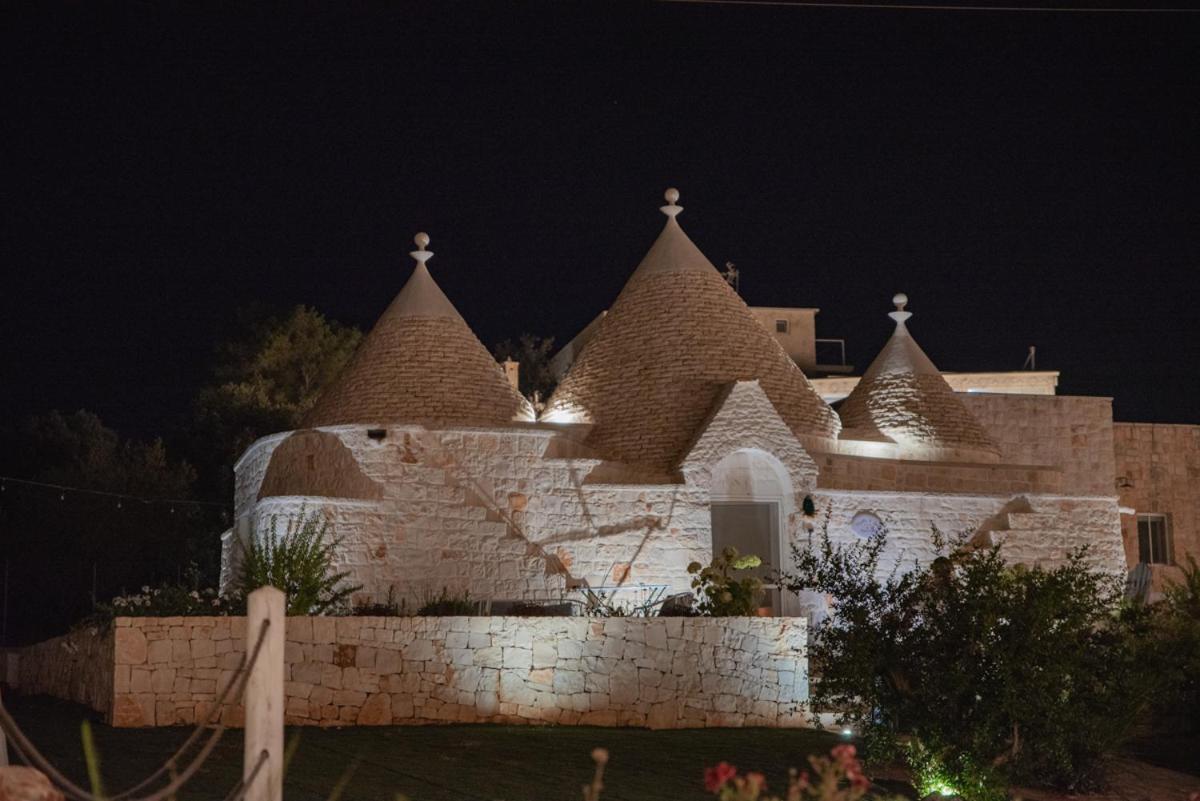 Отель La Terrazza Sulla Rupe Relais Остуни Экстерьер фото